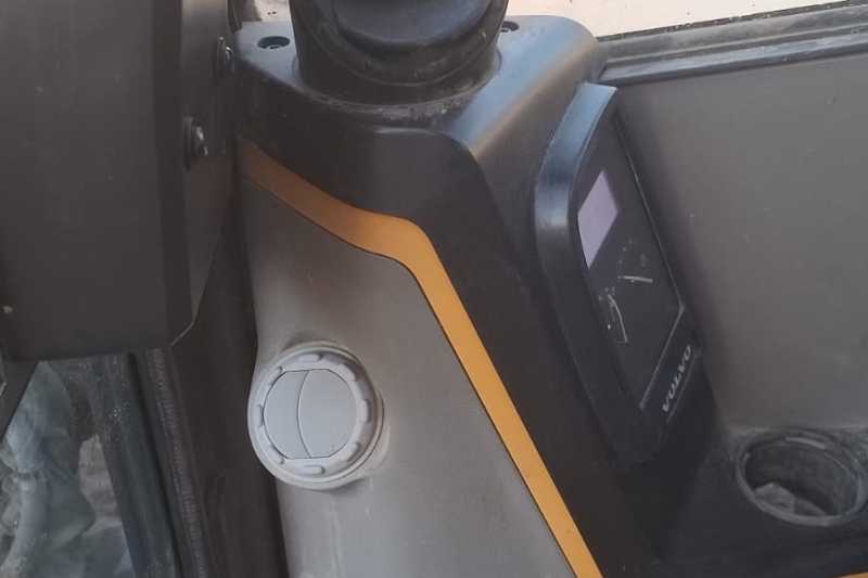 OmecoHub - Immagine VOLVO ECR58D